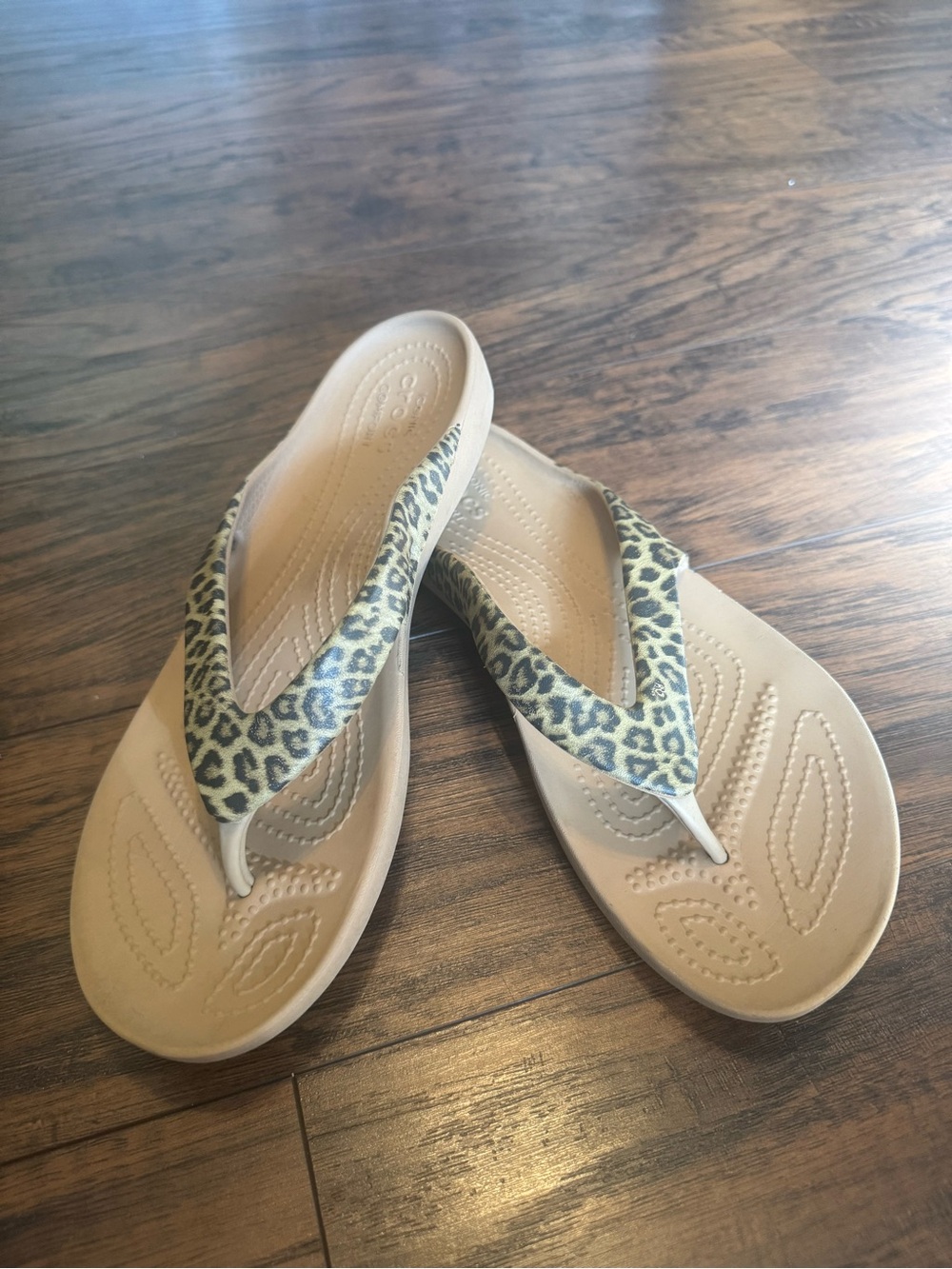 CROCS Beige Flip Flops with Leopard-Print Straps